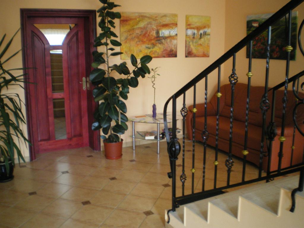 Mediterran-Apartmanok-Harkány Eksteriør bilde